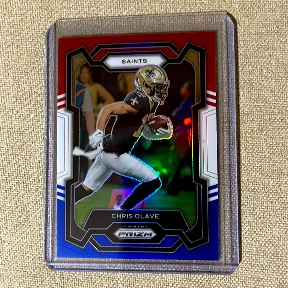 2023 Panini Prizm Chris Olave Red White Blue Prizm #212 New Orleans Saints